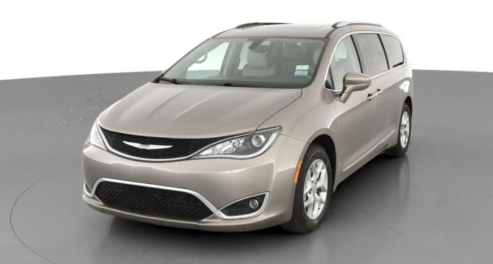 2018 Chrysler Pacifica  Hero Image