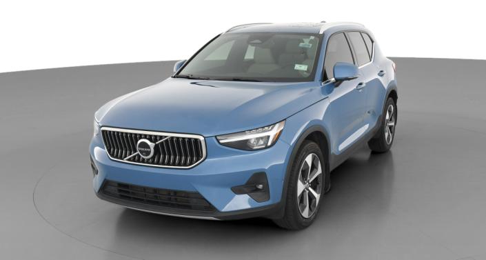 2023 Volvo XC40 B5 Plus -
                Bessemer, AL