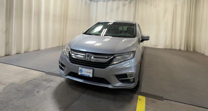 2018 Honda Odyssey Touring Hero Image