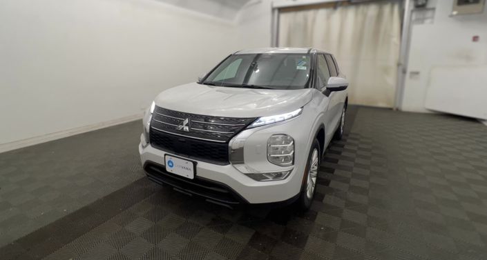 2022 Mitsubishi Outlander ES -
                Framingham, MA
