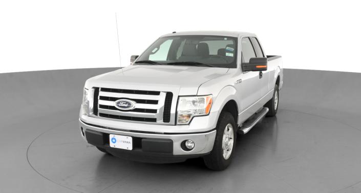 2011 Ford Econoline E-150 Hero Image