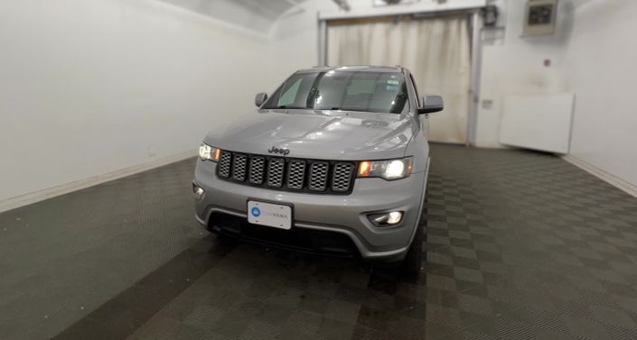2020 Jeep Grand Cherokee Altitude -
                Framingham, MA