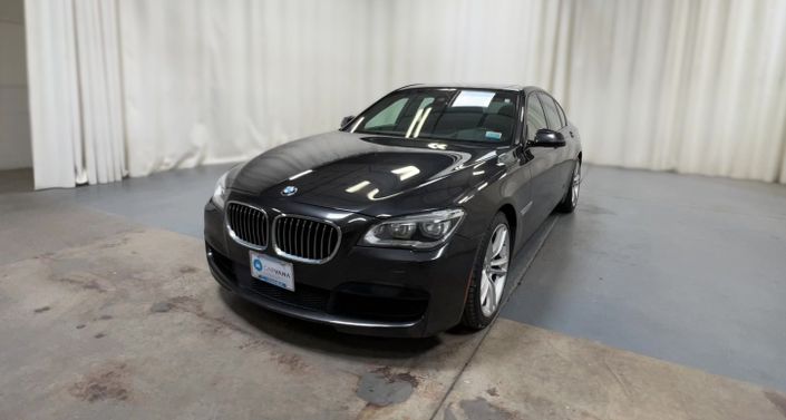2015 BMW 7 Series 750i Hero Image