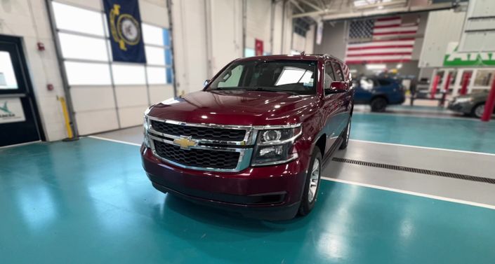2019 Chevrolet Suburban LT Hero Image