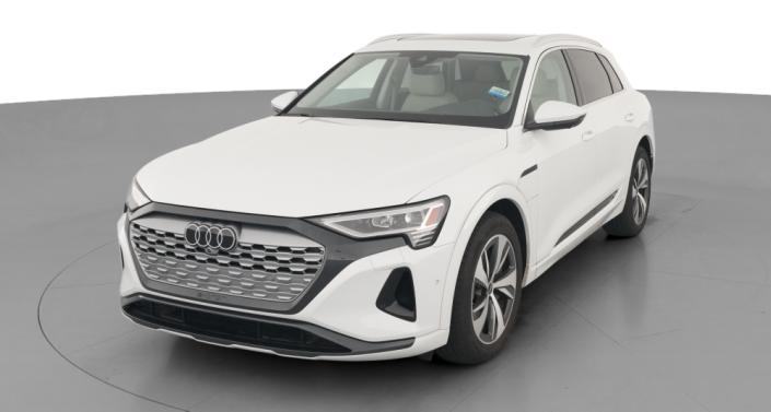 2024 Audi Q8 e-tron Premium Plus -
                Haines City, FL