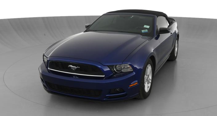 2014 Ford Mustang V6 -
                Lorain, OH