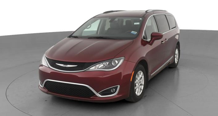 2020 Chrysler Pacifica Touring L -
                Hebron, OH