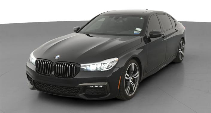 2019 BMW 7 Series 740i Hero Image