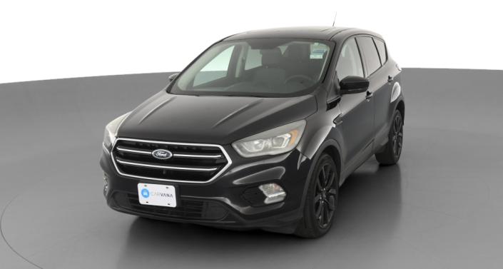 2017 Ford Escape SE Hero Image
