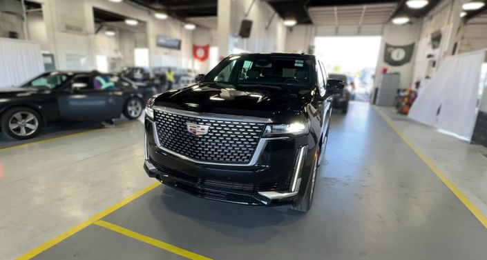 2022 Cadillac Escalade Luxury Hero Image