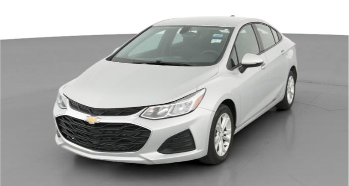 Thumbnail: 2019 Chevrolet Cruze - 1