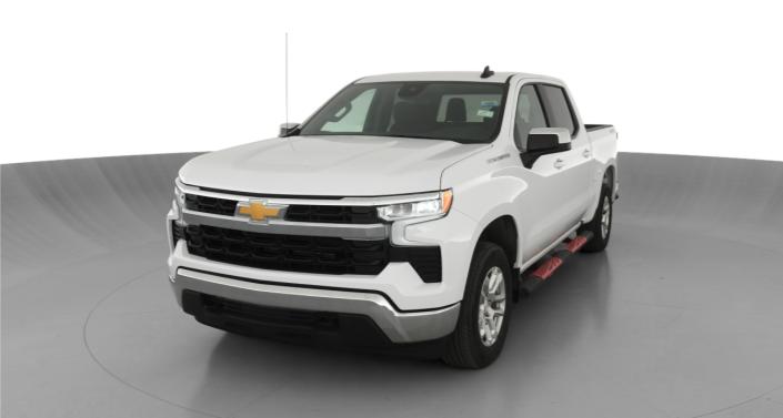2024 Chevrolet Silverado 1500 LT -
                Lorain, OH