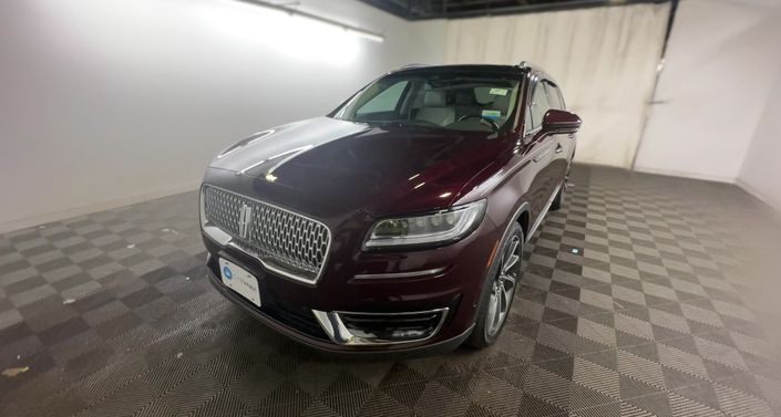 2019 Lincoln Nautilus Reserve Hero Image