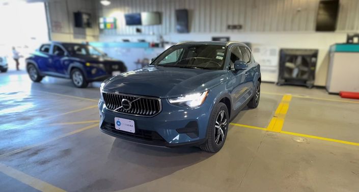 2024 Volvo XC40 B5 Core -
                Fountain, CO