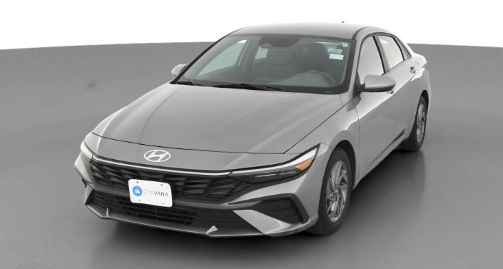 2024 Hyundai Elantra SEL -
                Trenton, OH