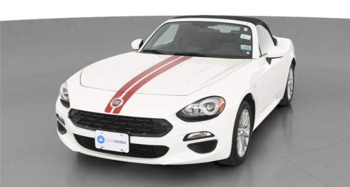 2019 Fiat 124 Spider Classica Hero Image