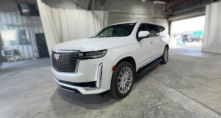 2022 Cadillac Escalade ESV Luxury Hero Image