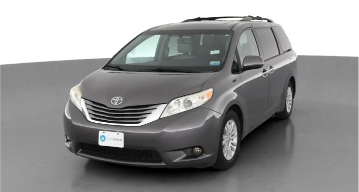 Thumbnail: 2015 Toyota Sienna - 1