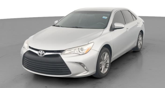 2016 Toyota Camry LE Hero Image
