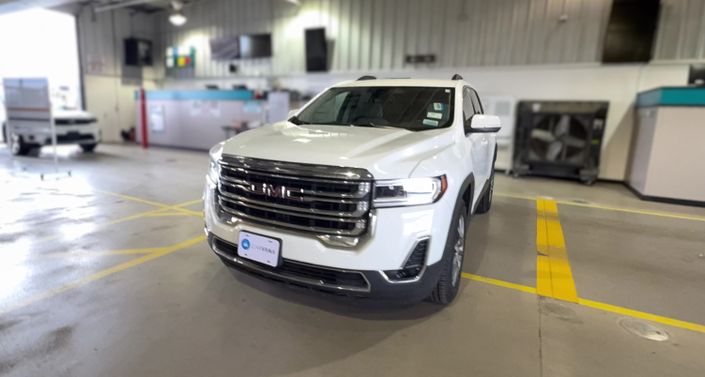 2023 GMC Acadia SLT Hero Image