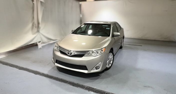 2014 Toyota Camry XLE -
                Union City, GA