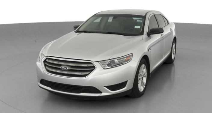 2018 Ford Taurus SE Hero Image