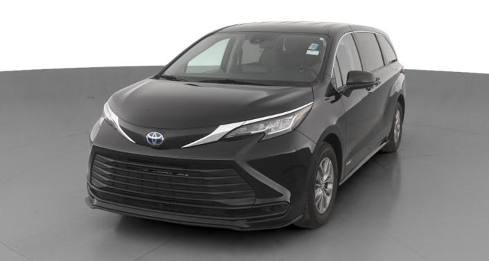 2021 Toyota Sienna LE -
                Indianapolis, IN