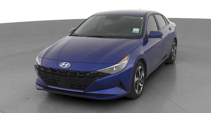 2023 Hyundai Elantra SEL -
                Hebron, OH