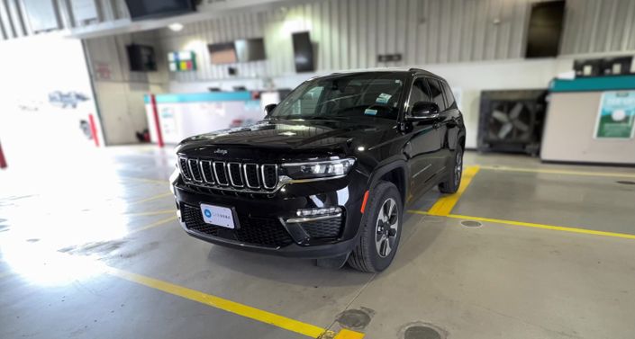 2023 Jeep Grand Cherokee 4xe Hero Image
