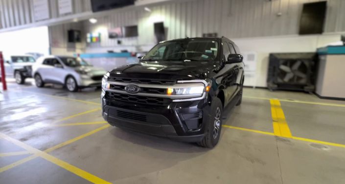 2024 Ford Expedition MAX XLT Hero Image