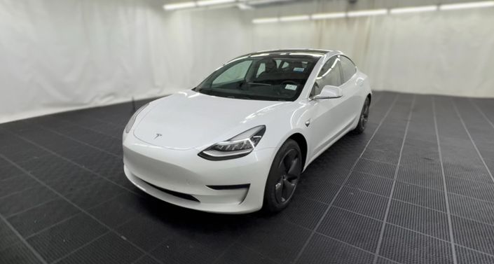 Thumbnail: 2020 Tesla Model 3 - 1