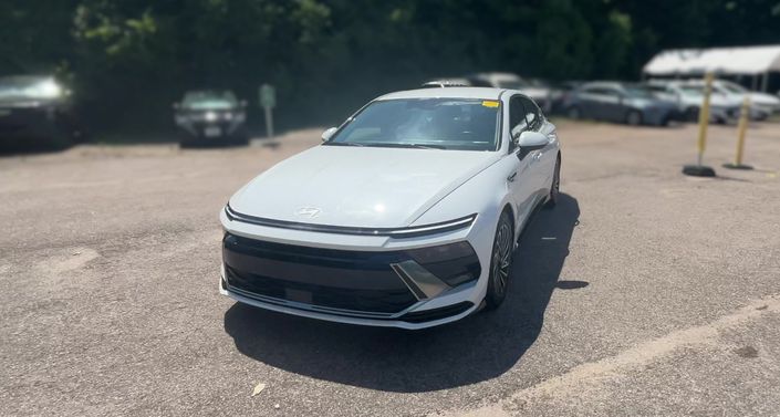 2024 Hyundai Sonata SEL Hero Image