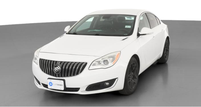 2017 Buick Regal Sport Touring Hero Image