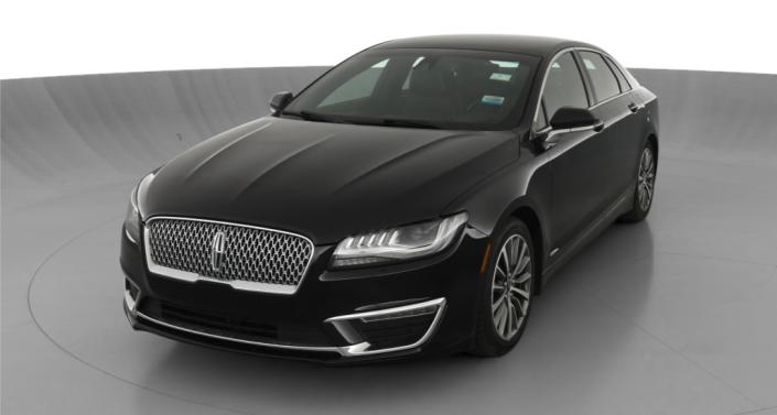 2019 Lincoln MKZ Base Hero Image