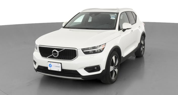 2021 Volvo XC40 T5 Momentum -
                Wheatland, OK