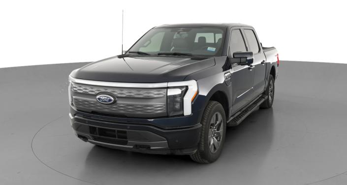 2023 Ford F-150 Lightning Lariat -
                Lorain, OH