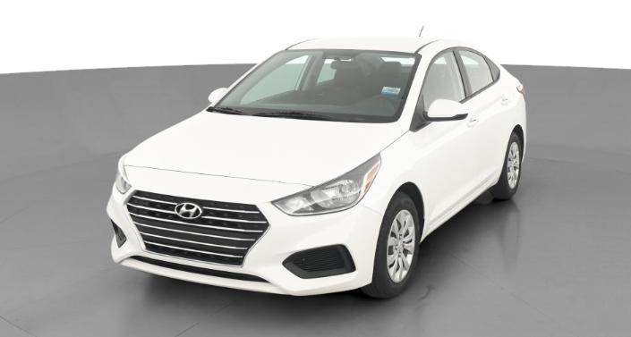 2022 Hyundai Accent SE Hero Image