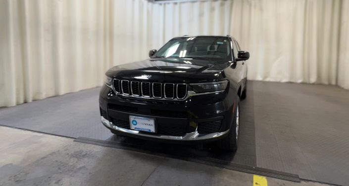 2022 Jeep Grand Cherokee L Laredo Hero Image