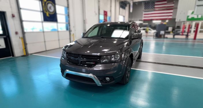 2019 Dodge Journey Crossroad Hero Image