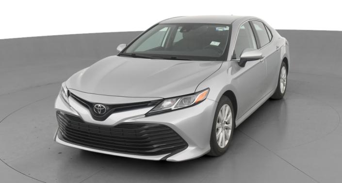 2020 Toyota Camry LE -
                Hebron, OH