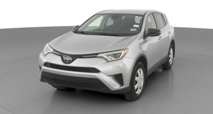 2018 Toyota RAV4 LE -
                Hebron, OH