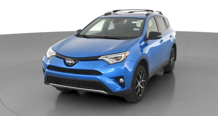 2018 Toyota RAV4 SE Hero Image