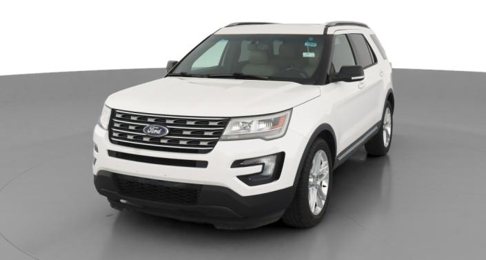 2016 Ford Explorer XLT Hero Image