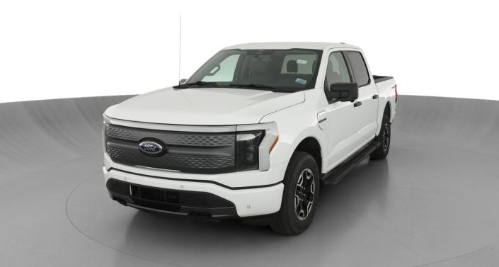 2022 Ford F-150 Lightning XLT -
                Lorain, OH