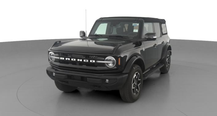 2023 Ford Bronco Outer Banks -
                Hebron, OH