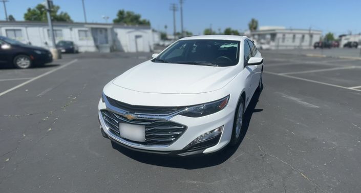 2024 Chevrolet Malibu LT Hero Image