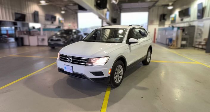 Thumbnail: 2018 Volkswagen Tiguan - 1
