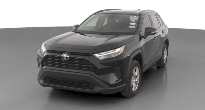 2022 Toyota RAV4 XLE Hero Image