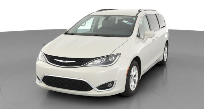 2017 Chrysler Pacifica  -
                Trenton, OH