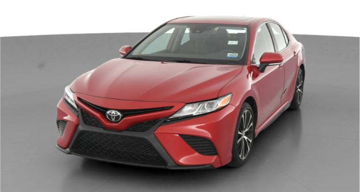 2020 Toyota Camry SE -
                Trenton, OH